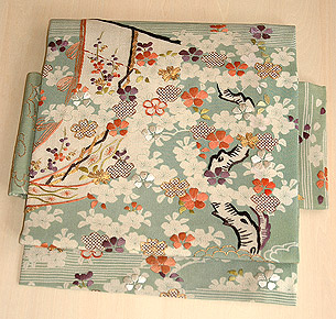 gʐ^̍ENbNƑO̎ʐ^܂BAeB[N