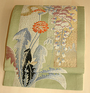 gʐ^̍ENbNƑO̎ʐ^܂BAeB[N