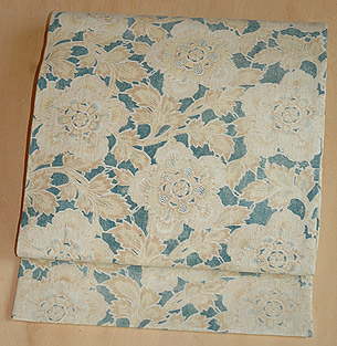 gʐ^̍ENbNƑO̎ʐ^܂BAeB[N