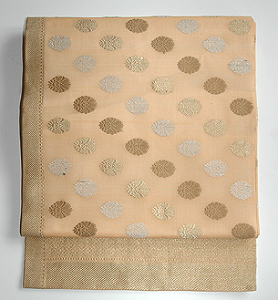 gʐ^̍ENbNƑO̎ʐ^܂B