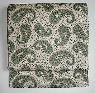 拡大写真の左右をクリックすると前後の写真がご覧いただけます。