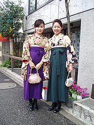 袴ご着用のお客様です