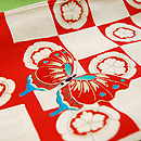 市松蝶々文様祝い着