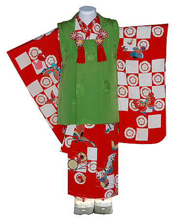 市松蝶々文様祝い着