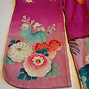 菫色菊桐文様祝い着