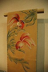 おもちゃ尽くし錦紗縮緬祝い着