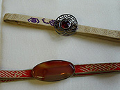 オーバル天然石帯留、波と天然石帯留