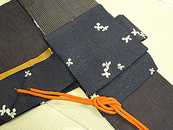 結城切継ぎ着物に小蕪の名古屋帯