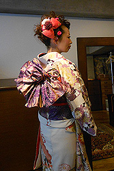 オトナの中振袖