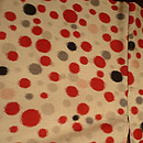 現代的アンティークキモノ