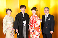 二組の記念写真