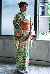 レトロな訪問着