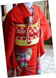 憧れの真っ赤な縮緬の祝い着☆