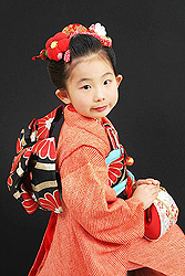 母から娘へ…手作りの髪飾り