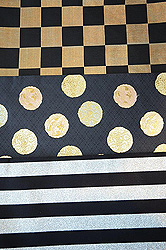 大人気！モダンな黒地の帯たち