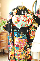 椿百花綸子地刺繍振袖