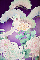 鳳凰に乱菊の図錦紗縮緬振袖