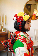 カラフルでレトロ可愛い七五三