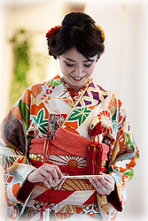 秋の結婚式☆人気の婚礼衣裳