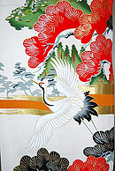 飛翔鶴に遠山風景文様振袖