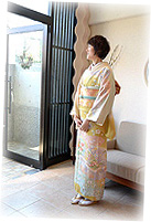 春らしい明るい色合い☆訪問着のお客様
