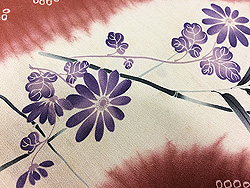 亜麻色に紅樺色ぼかし菊梅文様羽織