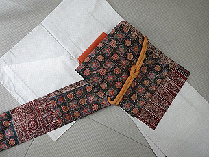 白大島紬、インド更紗名古屋帯
