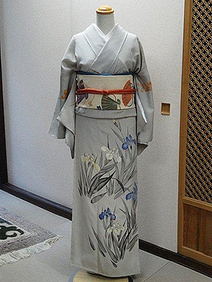 藤と杜若訪問着に波紋に檜扇袋帯