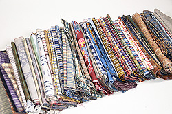 浦野理一の布達「みて、ふれる」