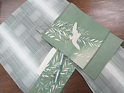 薄鈍色変わり縦絽小紋に深川鼠色柳に白鷺絽名古屋帯