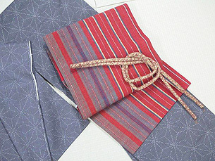 麻の葉柄本場結城紬にインドネシアバリ縞帯