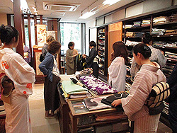 銀座店 初売り開催中です。