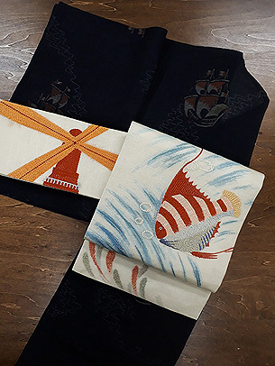 波を進む帆船の小千谷縮に熱帯魚のフランス刺繍夏名古屋帯