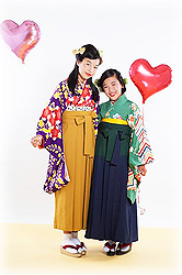 小学校の卒業式にも♪卒業式袴