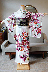 白地アールデコ洋花文様訪問着