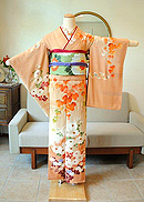 秋限定！のアンティーク訪問着