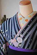 シックなモノトーンコーディネート