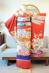 霞取りに扇面文様振袖