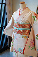 新入荷☆春色の訪問着