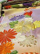 菖蒲花束文様刺繍中振袖