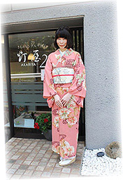 夏小紋で結婚パーティーへ