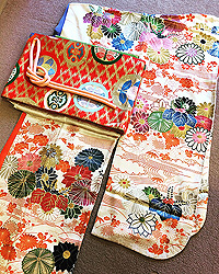 ベージュ系の振袖