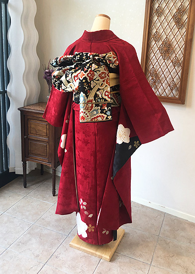 特価品 新品 丹後ちりめん 日本の絹 大柄 小紋 美しい着物 呉服 和装