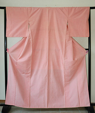 kimonoarisa●天蚕紬●反物●着尺●紅花草木染 渡源織物】 特選米沢紅花染紬着尺 ～紅綾織 蜃気楼～ 「藤色