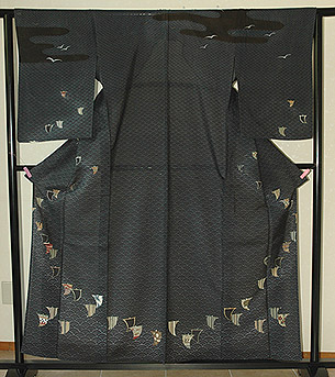 青海波に帆船文様絽訪問着