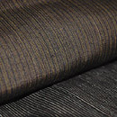 縞結城切継道中着　質感・風合