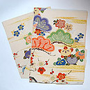 笠松紋綴丸帯　帯裏