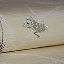 稲穂に蛙の刺繍の図名古屋帯　質感・風合