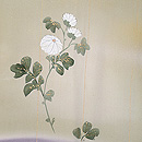 霞に菊文様三日月衿コート 質感・風合