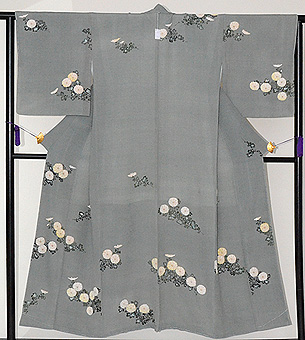 グレー地菊尽くし小紋